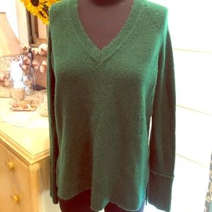 JCrew V-neck soft and cozy emerald sweater!